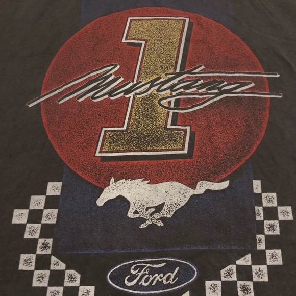 Mustang graphic Tee - Picture 2 of 3